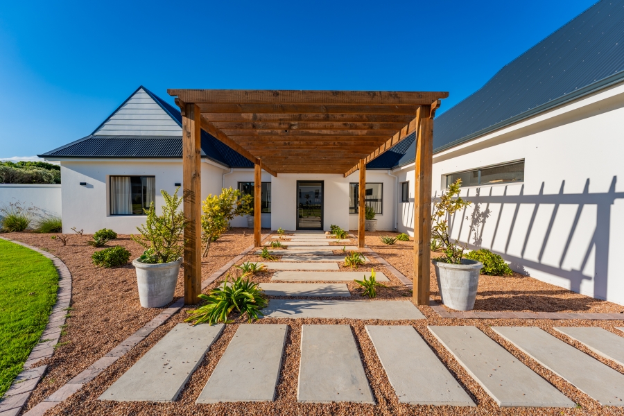 4 Bedroom Property for Sale in St Francis Links Eastern Cape
